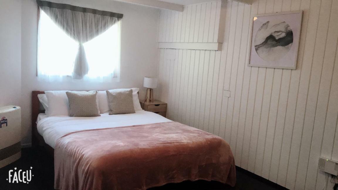 Aquarius Lake View Resort Rotorua Extérieur photo