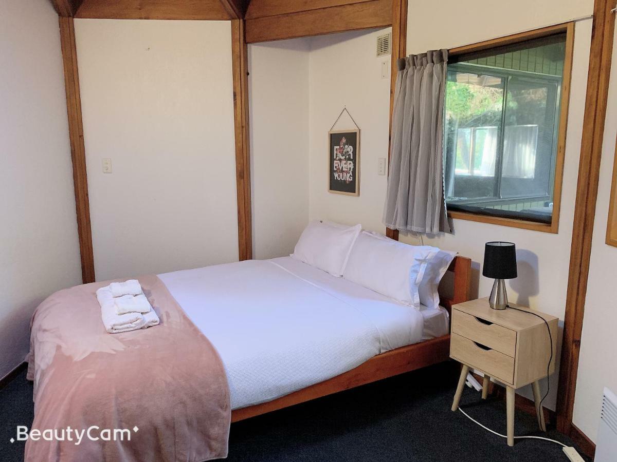 Aquarius Lake View Resort Rotorua Extérieur photo